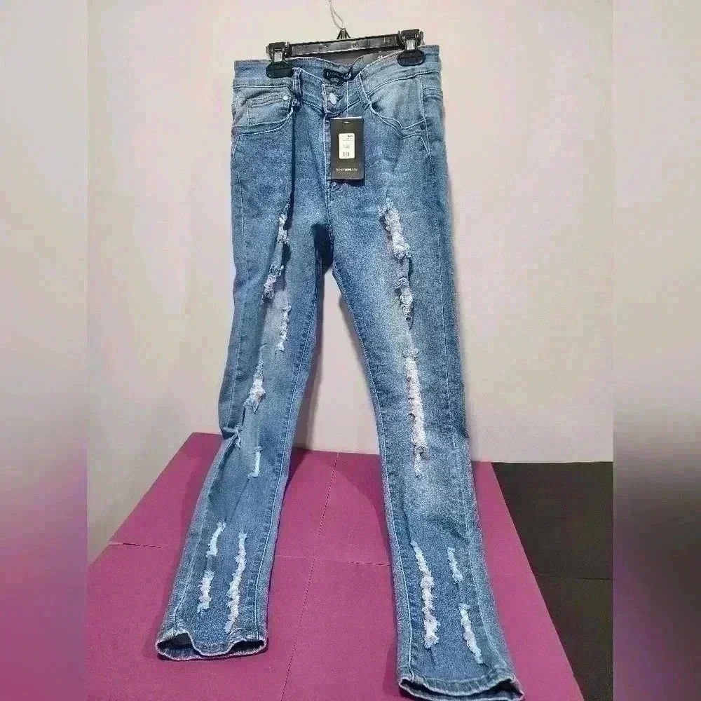 Fashin Nova Jean Pants Size 11 NEW WITH TAGS distressed Medium Blue Wash